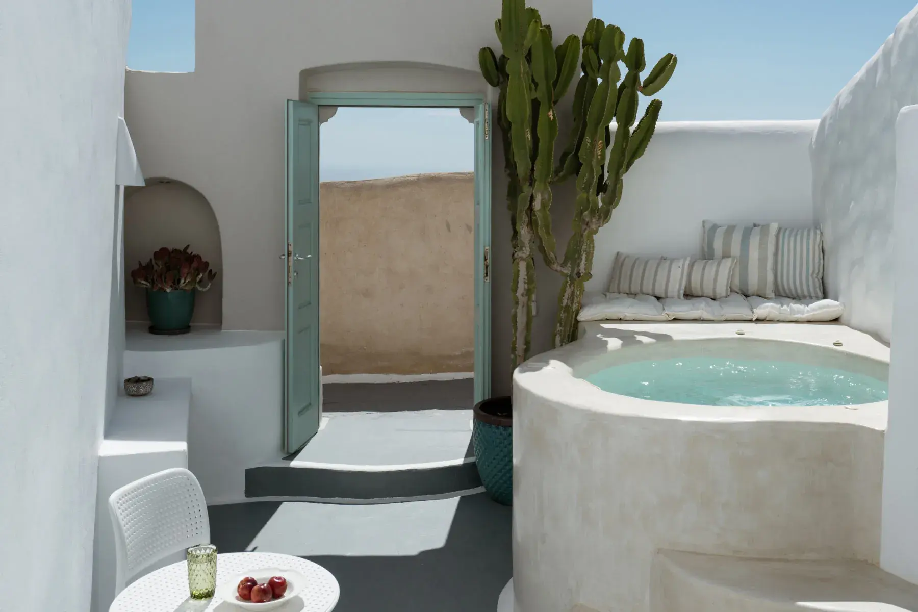 Two Bedroom Villa with Hot Tub